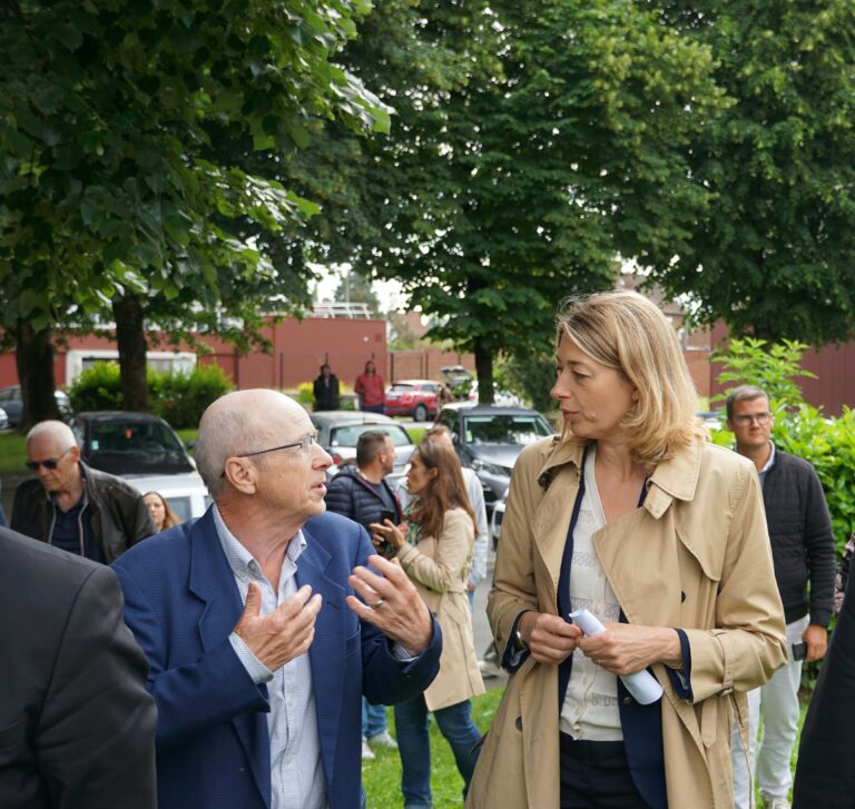 🎉 Hier, nous avons célébré avec les habitants la fin des travaux de réhabilitation du quartier de Dampierre !🎉